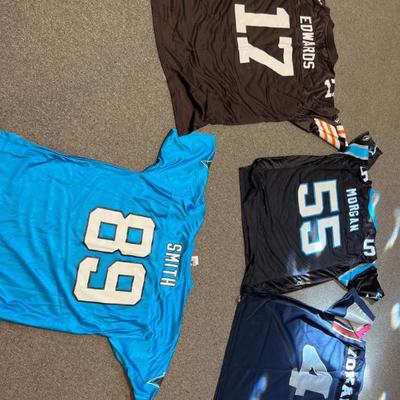 Sale Photo Thumbnail #550