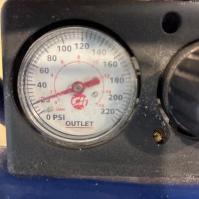 Sale Photo Thumbnail #840