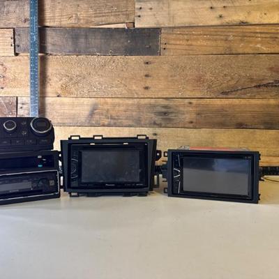 Sale Photo Thumbnail #101