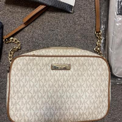 Sale Photo Thumbnail #1114