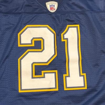 Sale Photo Thumbnail #573