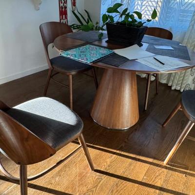 Sale Photo Thumbnail #100