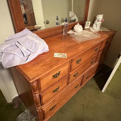 Sale Photo Thumbnail #100