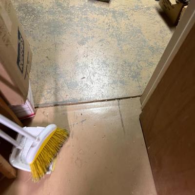 Sale Photo Thumbnail #45