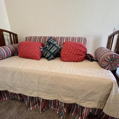 Sale Photo Thumbnail #41