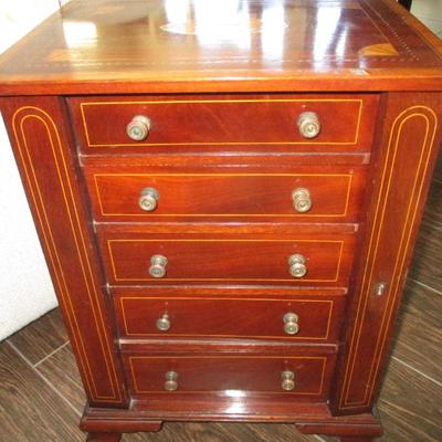 Sale Photo Thumbnail #32