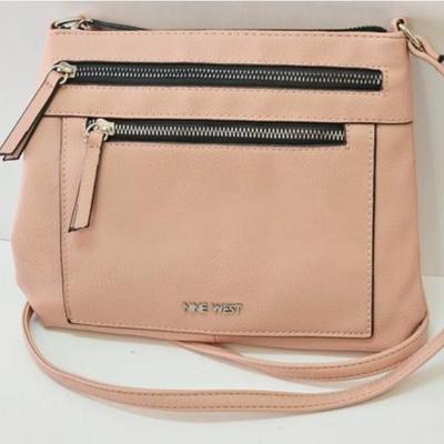 Sale Photo Thumbnail #114