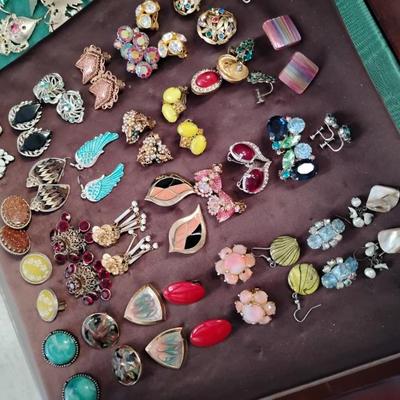 Sale Photo Thumbnail #176