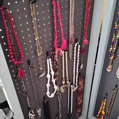 Sale Photo Thumbnail #166