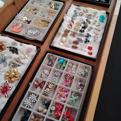 Sale Photo Thumbnail #185