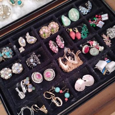 Sale Photo Thumbnail #159