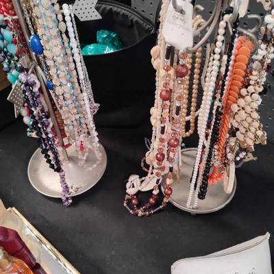 Sale Photo Thumbnail #165