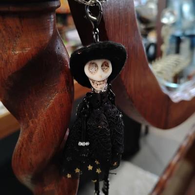 Sale Photo Thumbnail #174