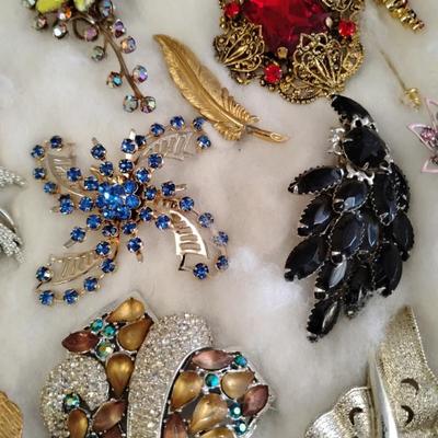 Sale Photo Thumbnail #10