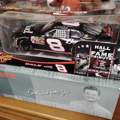 Sale Photo Thumbnail #145