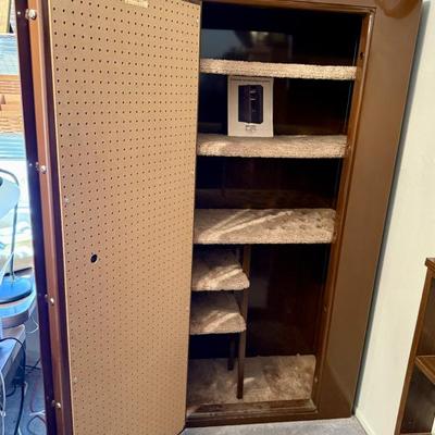 Sale Photo Thumbnail #42