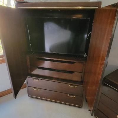 Sale Photo Thumbnail #39