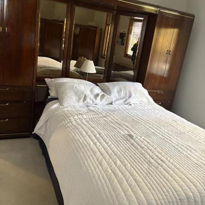 Sale Photo Thumbnail #19