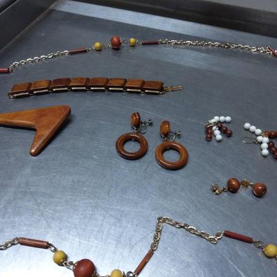 Sale Photo Thumbnail #443