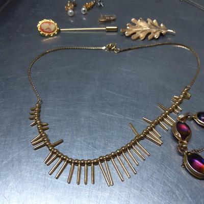 Sale Photo Thumbnail #448