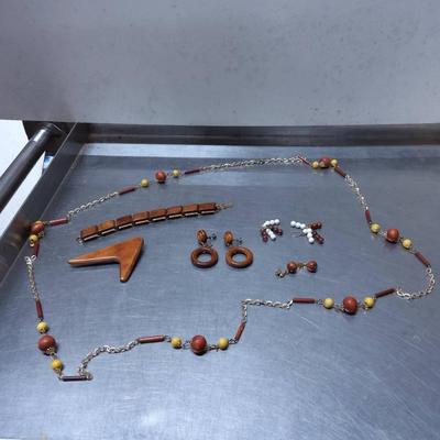 Sale Photo Thumbnail #442