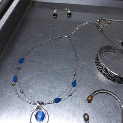 Sale Photo Thumbnail #451