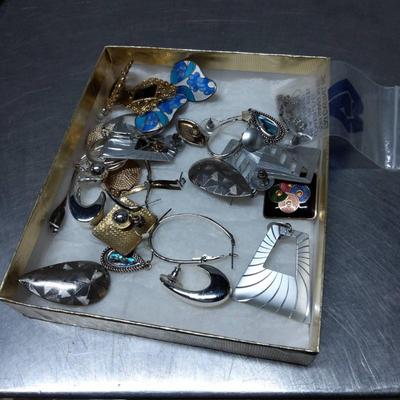 Sale Photo Thumbnail #439