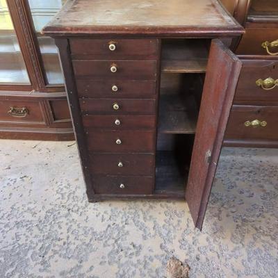 Sale Photo Thumbnail #690