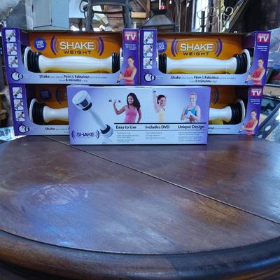 Sale Photo Thumbnail #942