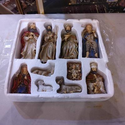 Sale Photo Thumbnail #36