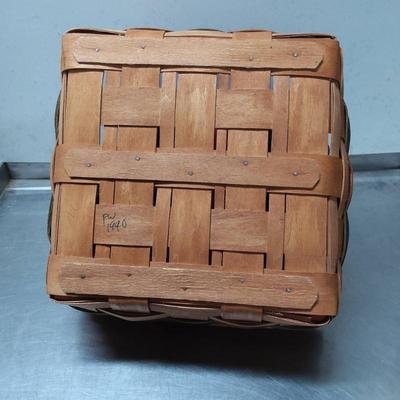 Sale Photo Thumbnail #588