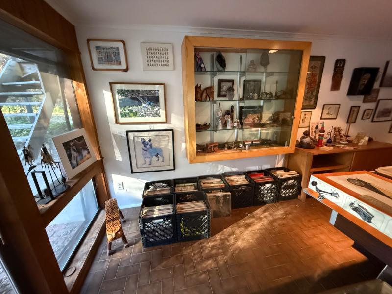 Sale Photo Thumbnail #24