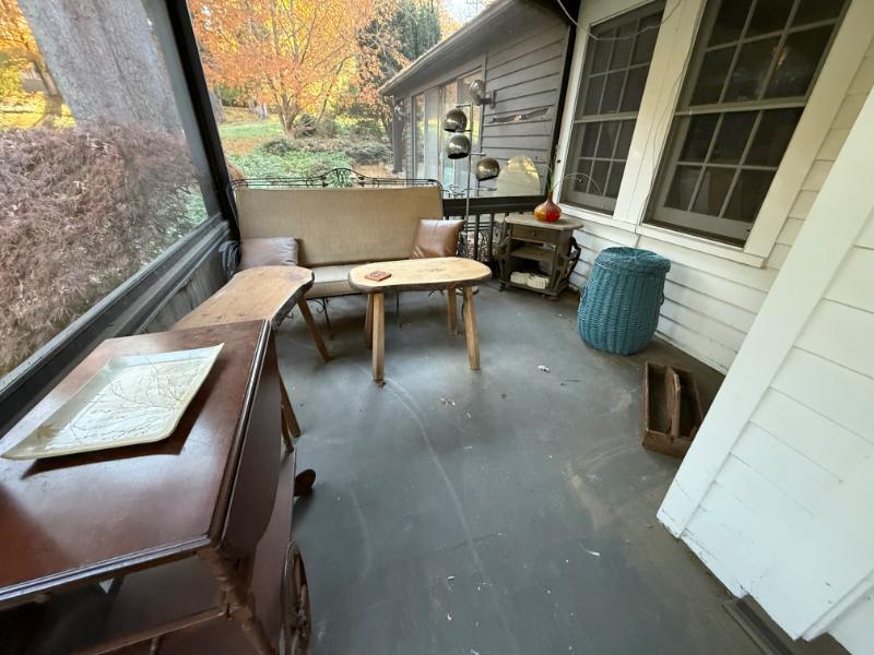 Sale Photo Thumbnail #44