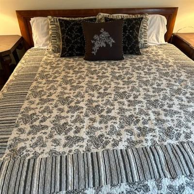 Sale Photo Thumbnail #15