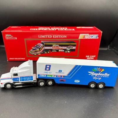 Sale Photo Thumbnail #36