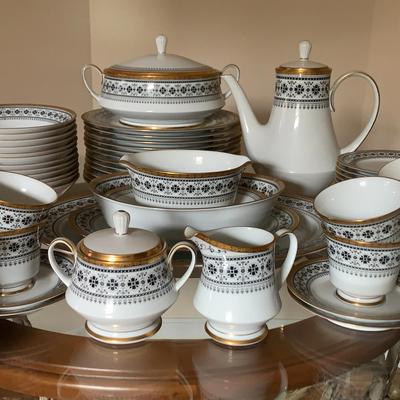 Noritake “Scheharazade” Fine China Service For Twelve Plus Serving Pieces