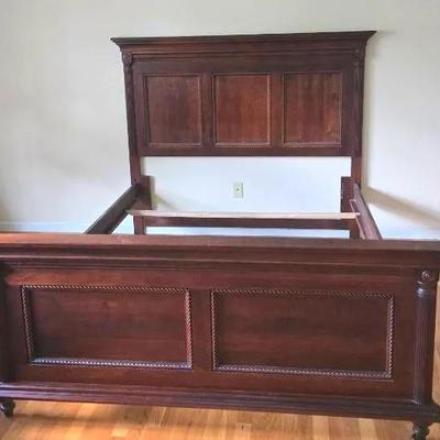 Queen Size Head And Foot Boards With Low Rails By Durham Furniture