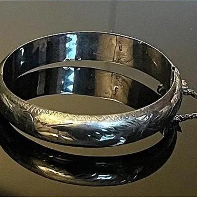 Sterling Silver .925 Engraved Bangle