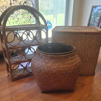 Vintage Wicker Basket, 9 Bottle Bamboo Wine Rack And Round Wicker Basket (No Lid)