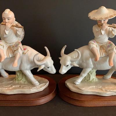 Vintage Japanese Porcelain  Musicians On Oxen