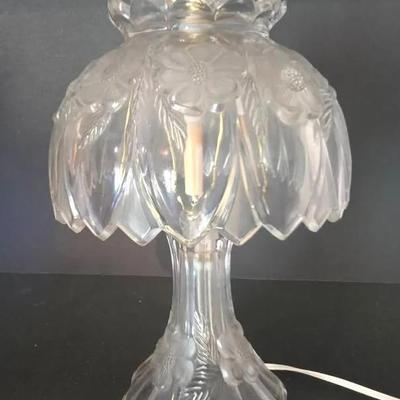 1950's Crystal 11 inch Boudoir Lamp with Raised, Frosted, Etched Daisy Design
