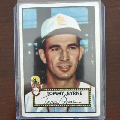1952 Topps Baseball Card.  Tommy Byrne - St. Louis Browns. Card #241