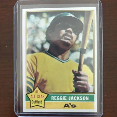 1976 Topps Baseball Card. Reggie Jackson. Oakland Athletics. Card #500