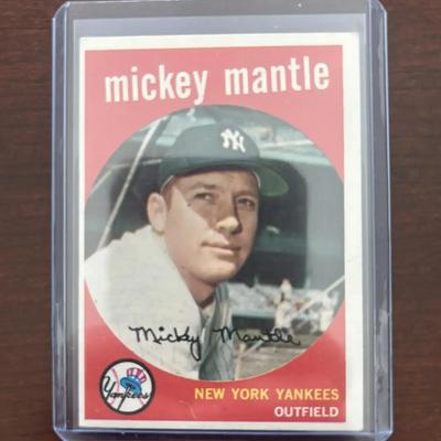 1959 Topps Baseball Card. Mickey Mantle. New York Yankees. Card #10
