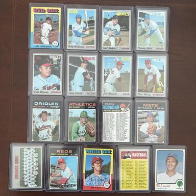 Vintage Topps Baseball Cards. 1975 Carl Yastrzemski and More