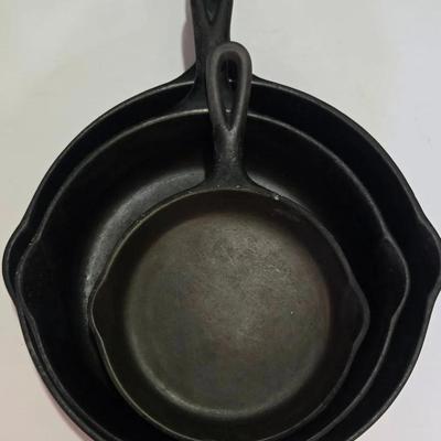 Three Piece Wagner Ware Cast Iron Skillets 
