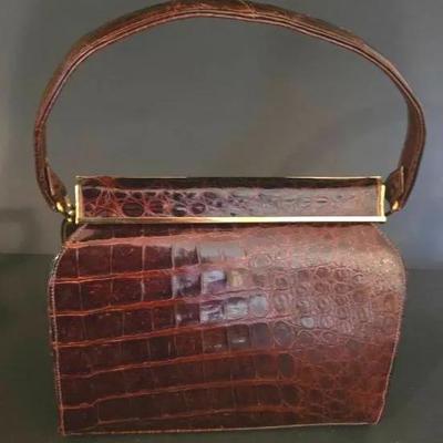 Vintage Genuine Alligator Hand Bag By Sterling USA