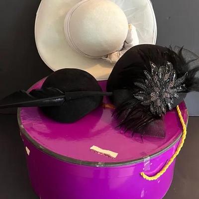 Vintage Women’s Hats with Gidding Jenny Hatbox