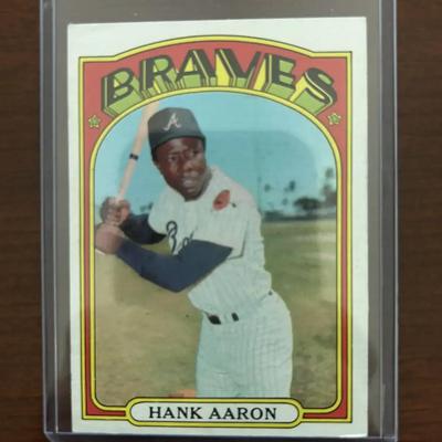 1972 Topps Baseball Card. Hank Aaron - Atlanta Braves. Card Number 299