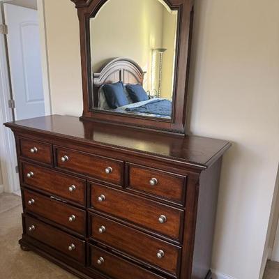 Sale Photo Thumbnail #36